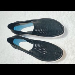 CROCS Slip-on